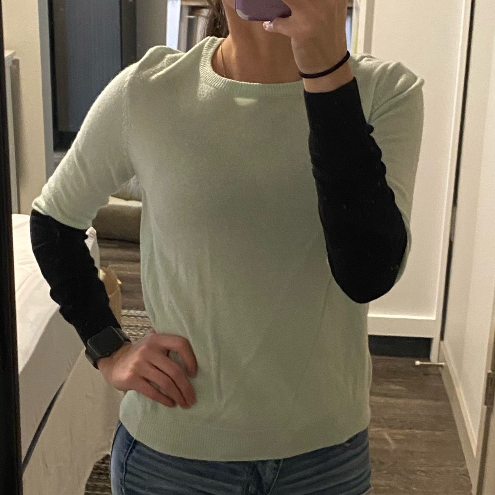Colorblocked women’s sweater